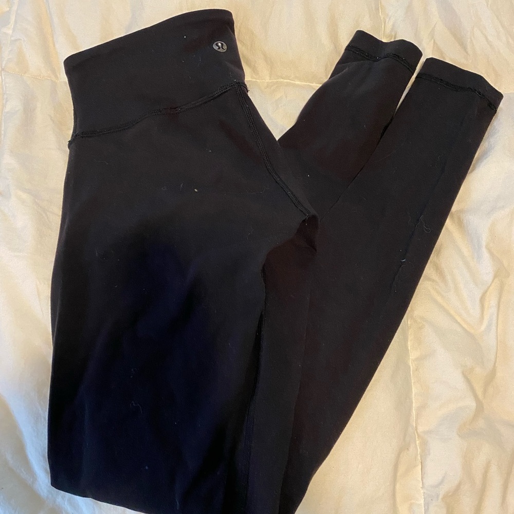 Lululemon wonder under size size 2.